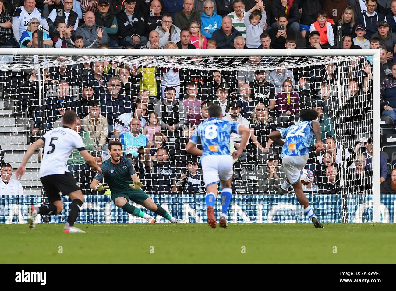 Ellis Harrison of Port Vale scores from the penalty spot to make it 1-1 during the Sky Bet League 1 match between Derby County and Port Vale at the Pride Park, Derby on Saturday 8th October 2022. (Credit: Jon Hobley | MI News ) Credit: MI News & Sport /Alamy Live News Stock Photo