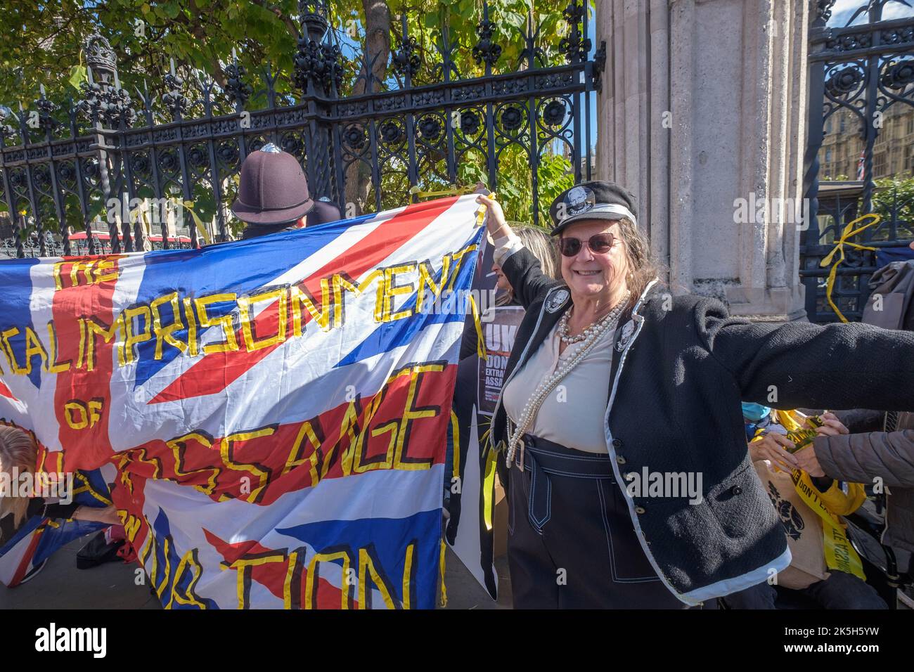 London, UK. 8th Oct 2022. Pearly protester with Union Jack. Thousands