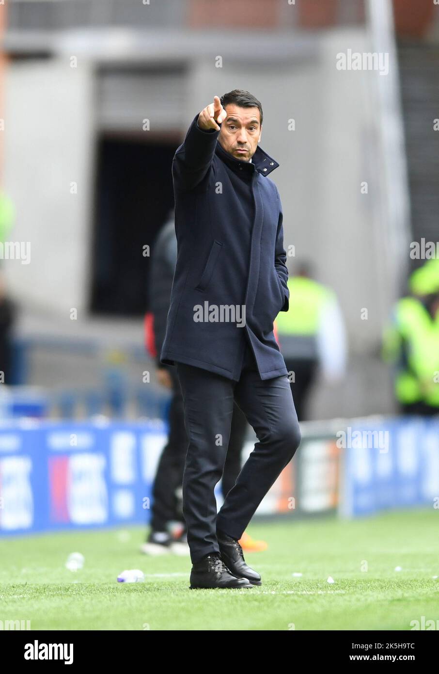 Glasgow, , 8th October 2022. Rangers Manager Giovanni van Bronckhorst during the cinch Premiership match at Ibrox Stadium, Glasgow. Picture credit should read: Neil Hanna / Sportimage Credit: Sportimage/Alamy Live News Stock Photo