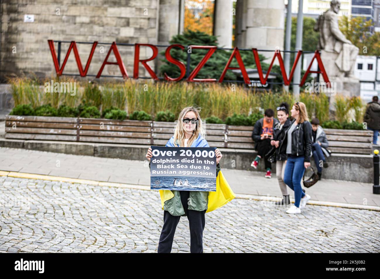 Warsaw, Poland, USA. 8th Oct, 2022. Students, locals, immigrants