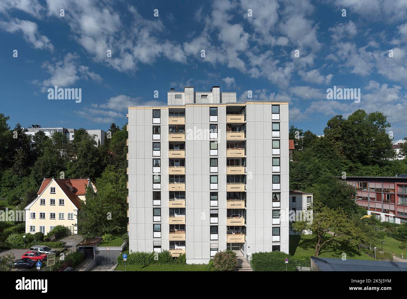 Picture of Modern / renovated old apartment in Düsseldorf - Airbnb