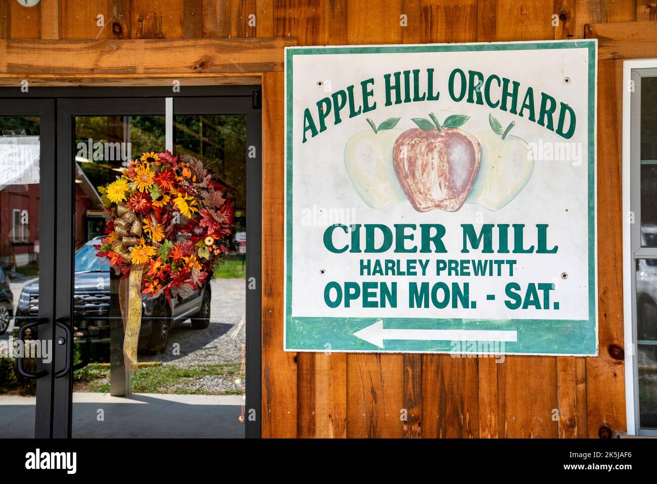 The entrance to the shop at the Apple Hill Orchard and Cider Mill in Morganton, North Carolina. Stock Photo