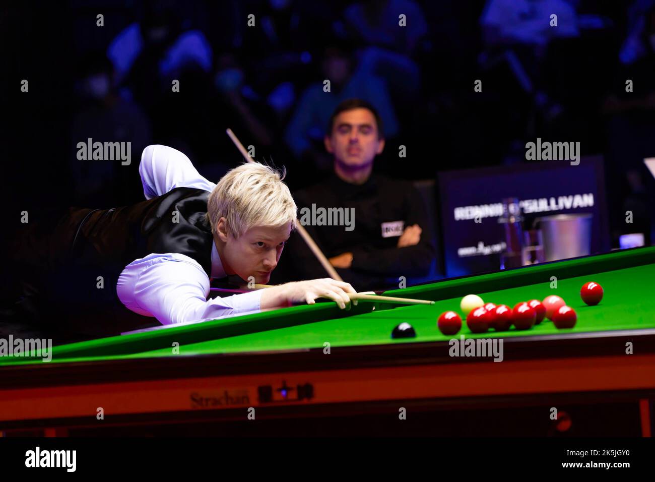 Neil Robertson seen in action during the semi-final match against Ronnie OíSullivan on Day 3 of Hong Kong Masters snooker tournament 2022