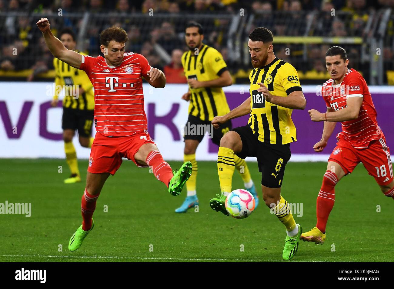 Salih Ozcan Borussia Dortmund Hi-res Stock Photography And Images - Alamy