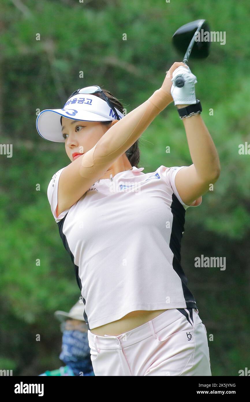 Aug 25, 2022-Chuncheon, South Korea-Kim Ri An action on the 2th hall during an Hanhwa Classic 2022 Round 1 at Jade Palace Golf Club in Chun Cheon, South Korea. Stock Photo