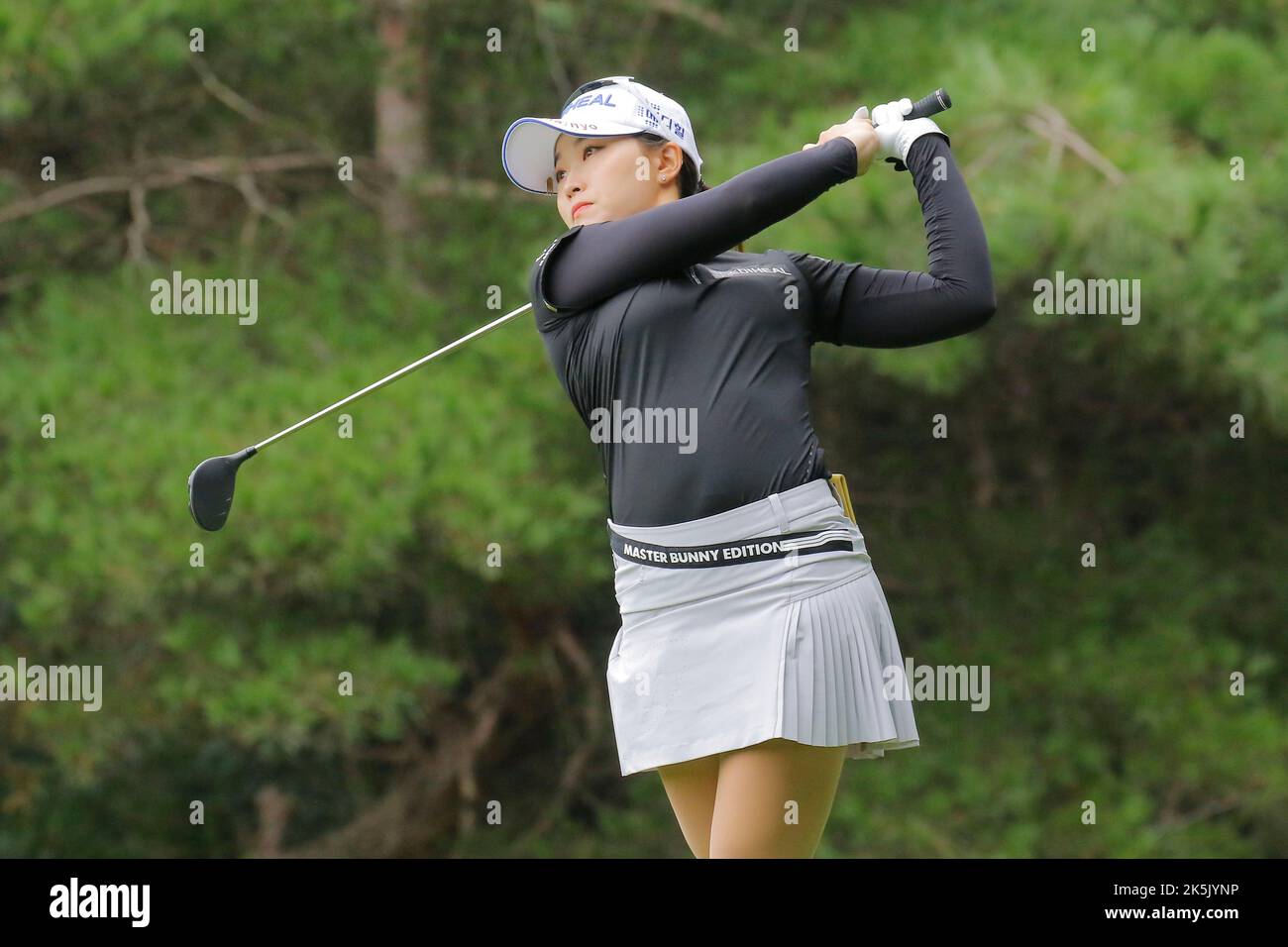 Aug 25, 2022-Chuncheon, South Korea-Ahn Ji Hyun action on the 2th hall during an Hanhwa Classic 2022 Round 1 at Jade Palace Golf Club in Chun Cheon, South Korea. Stock Photo