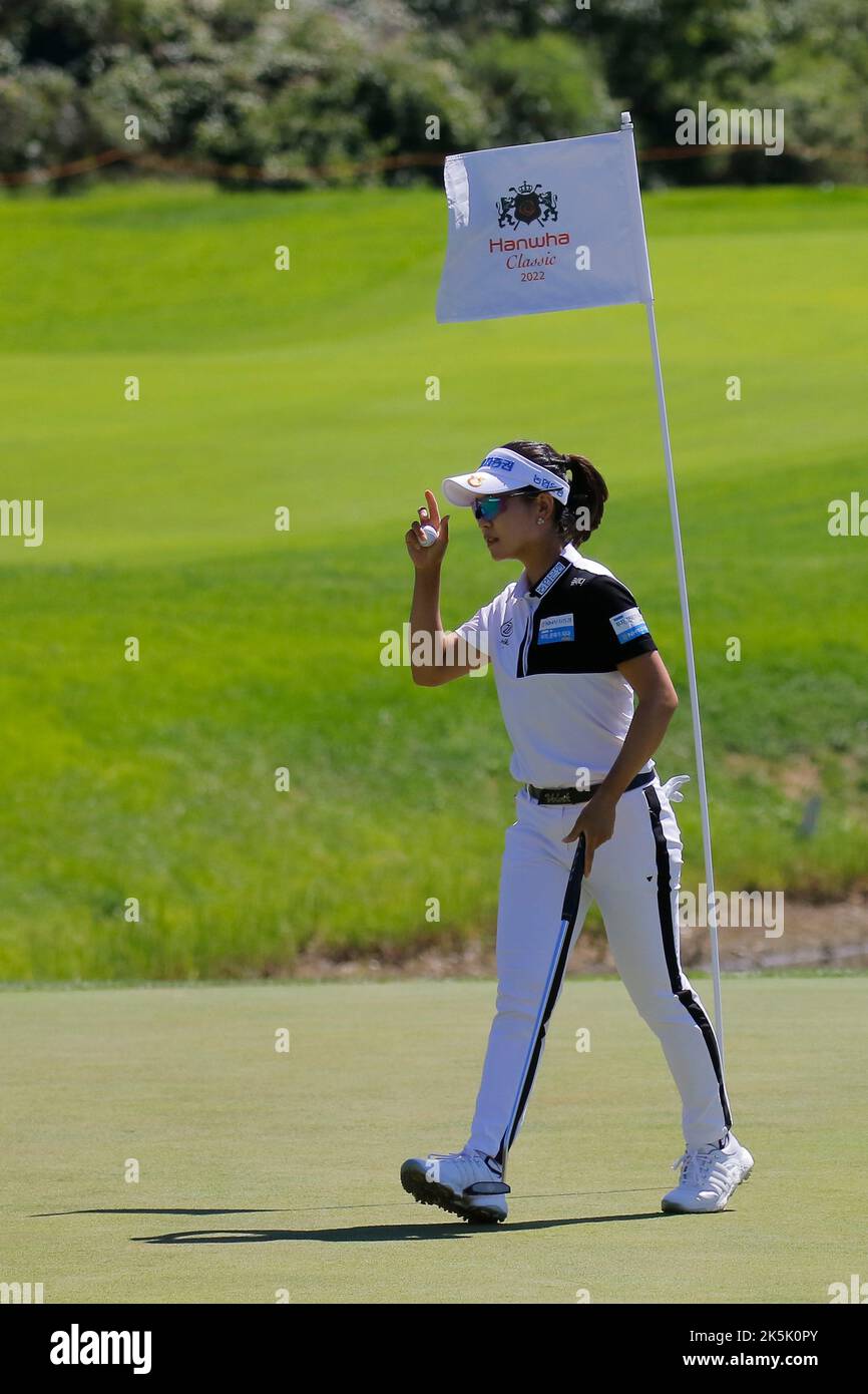 Aug 27, 2022-Chuncheon, South Korea-Park Min Ji react after birdie shot on the 8th hall during an Hanhwa Classic 2022 Round 3 at Jade Palace Golf Club in Chuncheon, South Korea. Stock Photo