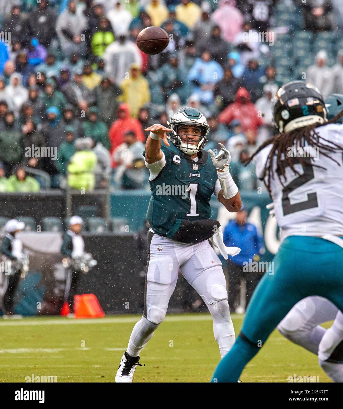 Philadelphia, Pennsylvania, USA. 9th Oct, 2022. Philadelphia Eagles  quarterback Jalen Hurts (1) throws a pass during a NFL game between the  Jacksonville Jaguars and the Philadelphia Eagles at Lincoln Financial Field  in