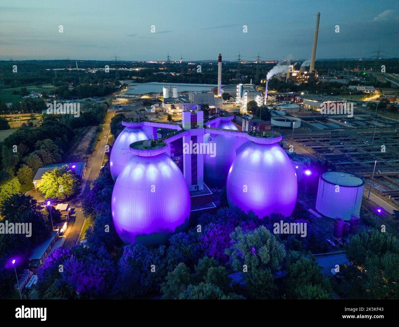 Sewage Treatment Plant Bottrop Stock Photo Alamy sewage-treatment-plant-bottrop-stock-photo-alamy