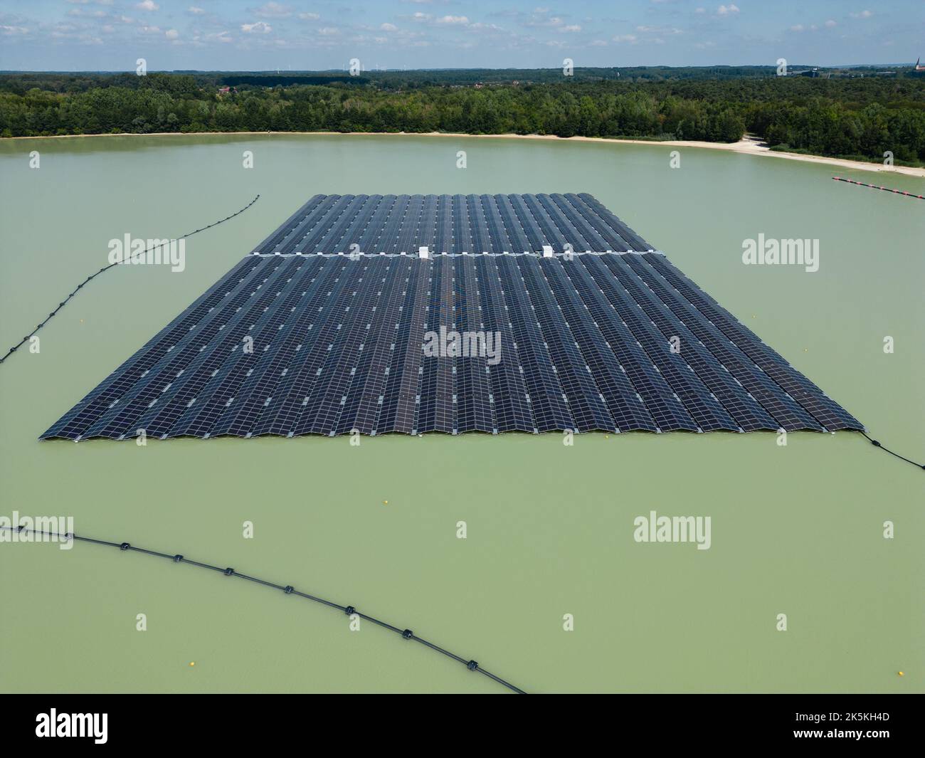 Largest Floating Solar Panel Farm in Germany Stock Photo Alamy