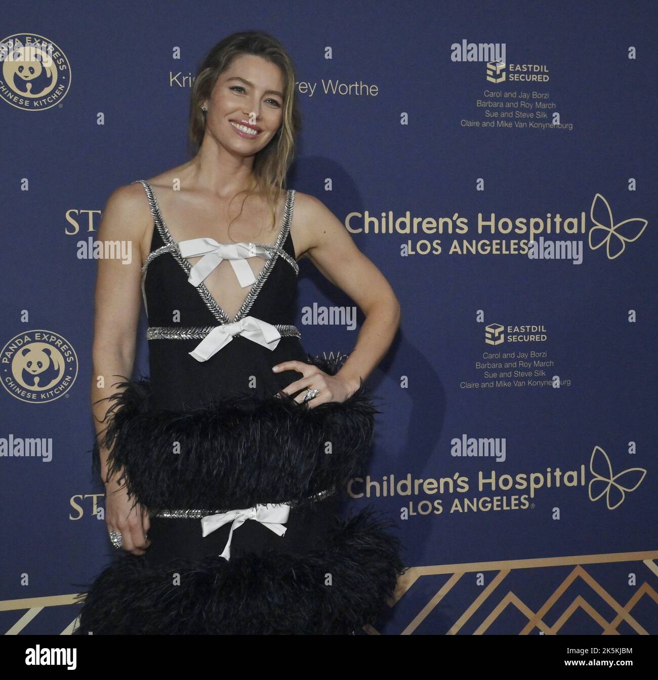 Los Angeles, United States. 08th Oct, 2022. Jessica Biel attends the Children's Hospital Los Angeles CHLA gala at Barker Hangar in Santa Monica, California on Saturday, October 8, 2022. Hosted by actor Chris Pine and his father, actor Robert Pine, the evening featured a live performance by Timberlake and paid tribute to the hospital's frontline clinical team members and philanthropists who help CHLA fulfill its mission of creating hope and building healthier futures for children. Photo by Jim Ruymen/UPI Credit: UPI/Alamy Live News Stock Photo