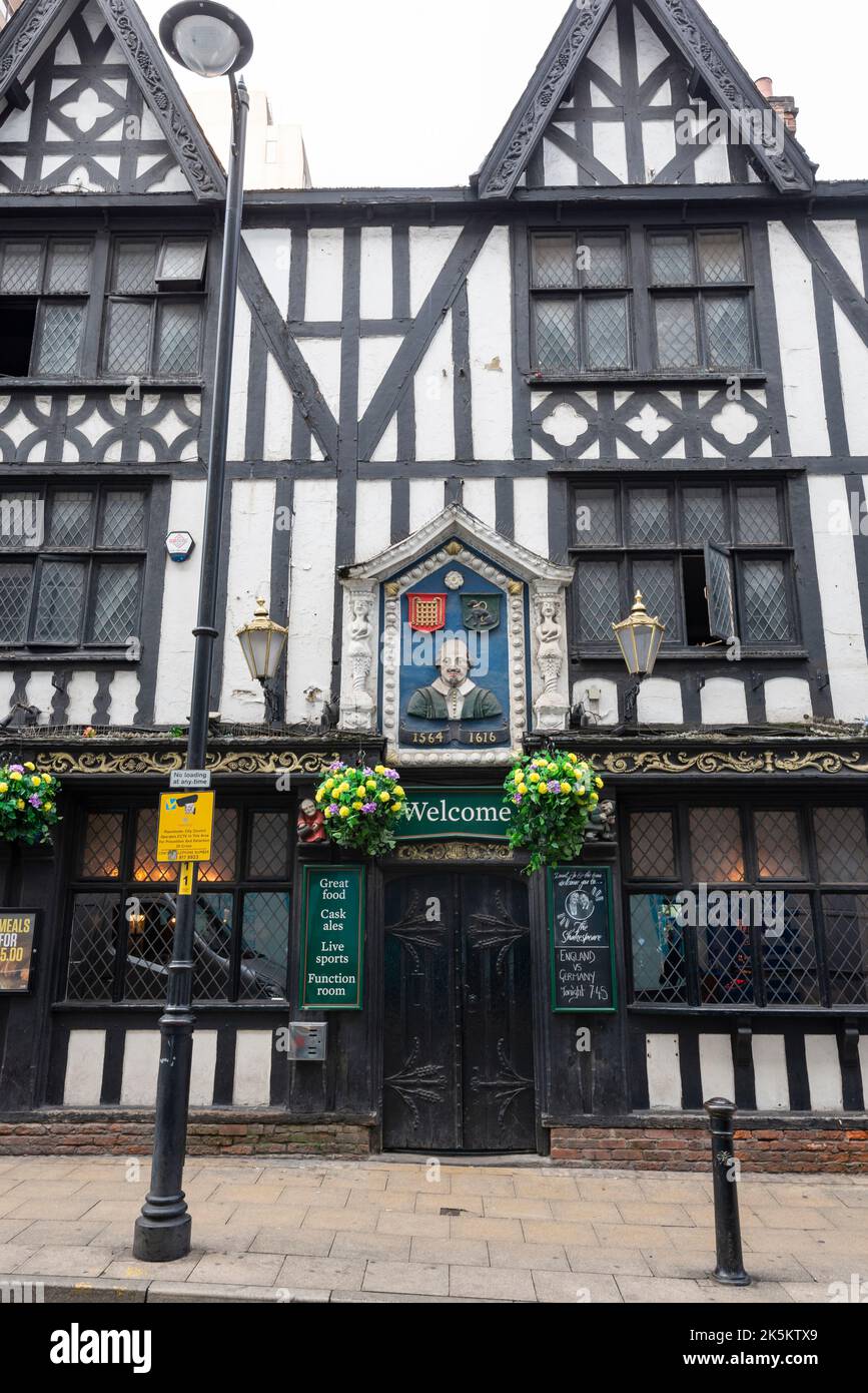 The Shakespeare Pub with mock timber frame frontage, Fountain Street, Manchester, England Stock Photo