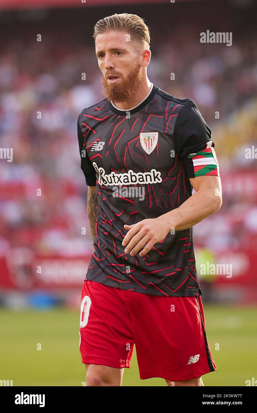 Seville, Spain. 08th Oct, 2022. Iker Muniain (10) of Athletic Bilbao seen during the LaLiga Santander match between Sevilla FC and Athletic Bilbao at Estadio Ramon Sanchez Pizjuan in Seville. (Photo Credit: Gonzales Photo/Alamy Live News Stock Photo