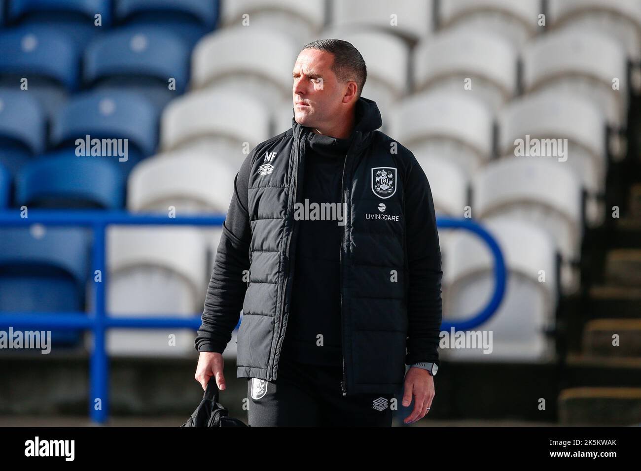 Mark Fotheringham head coach of Huddersfield Town arrives for the Sky Bet Championship match Huddersfield Town vs Hull City at John Smith's Stadium, Huddersfield, United Kingdom, 9th October 2022  (Photo by Ben Early/News Images) in Huddersfield, United Kingdom on 10/9/2022. (Photo by Ben Early/News Images/Sipa USA) Stock Photo