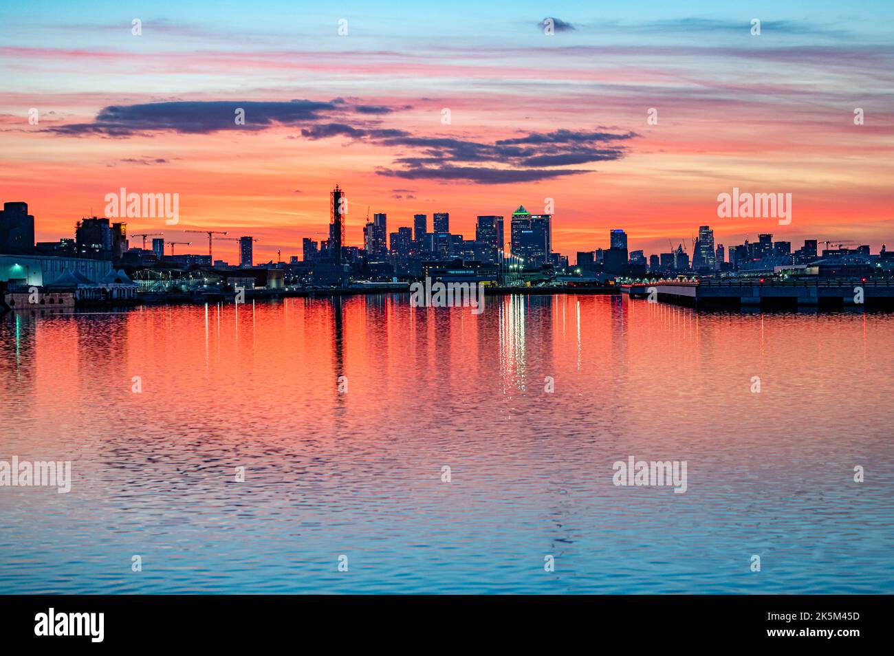 View to Canary Wharf during a sunset, London Stock Photo - Alamy