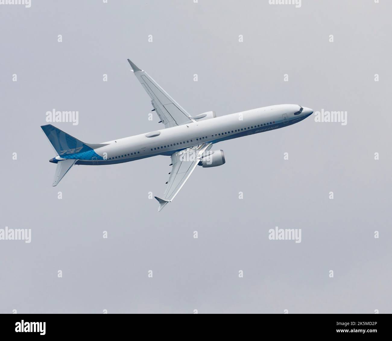 Boeing's new 737 Max10 flying at the 2022 Farnborough International