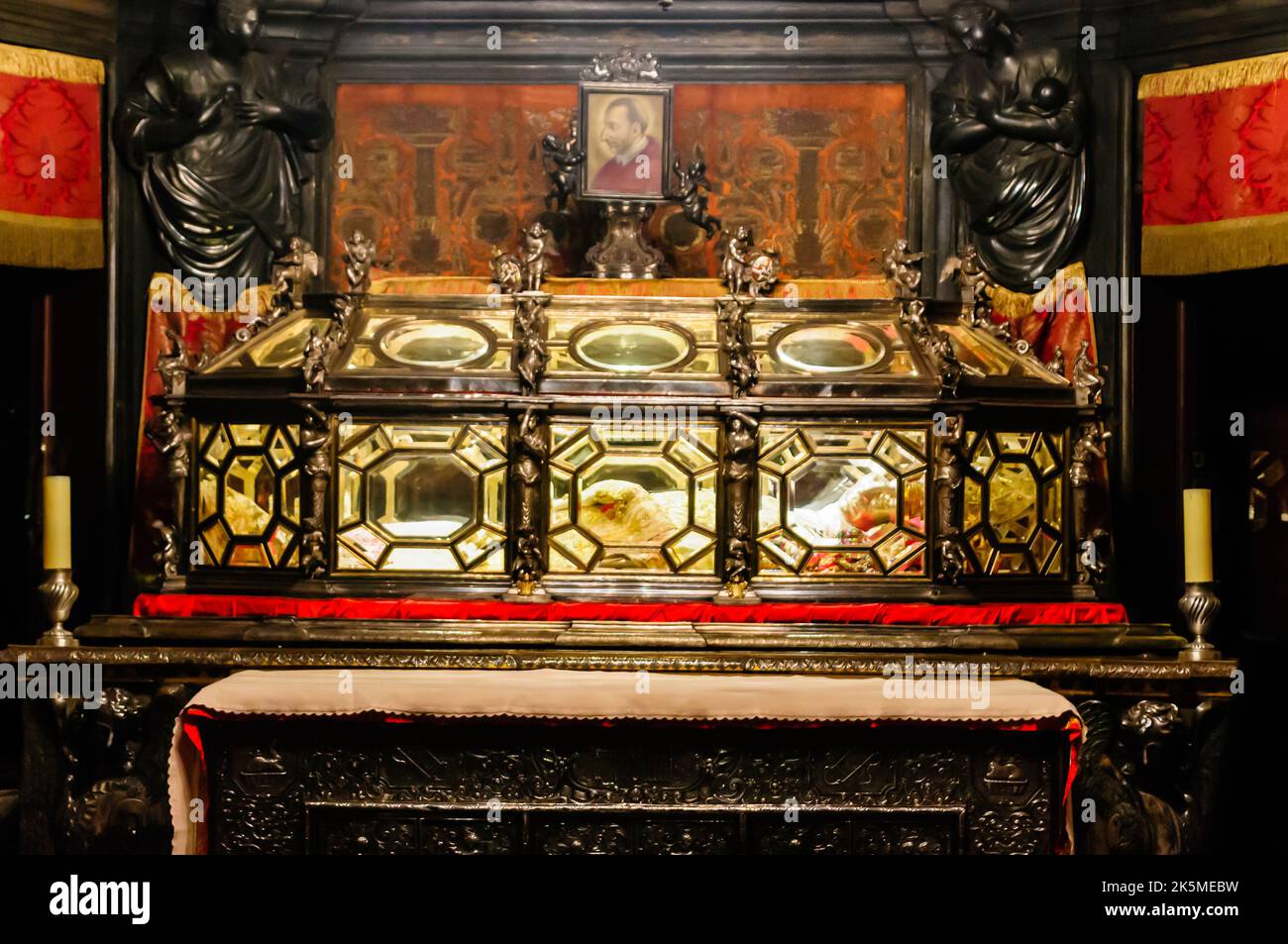Holy relic of the body of Saint Charles Borromeo of Milan