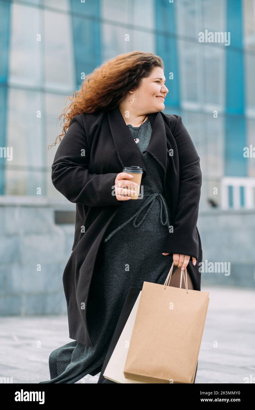 Curvy Winter Outfits Photos, Download The BEST Free Curvy Winter Outfits  Stock Photos & HD Images