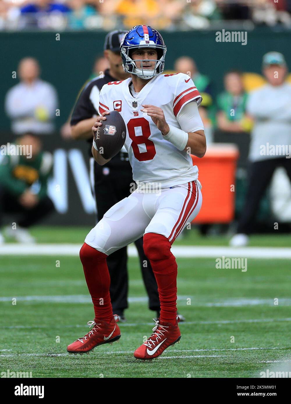 8.755 fotos de stock e banco de imagens de Daniel Jones Futebol