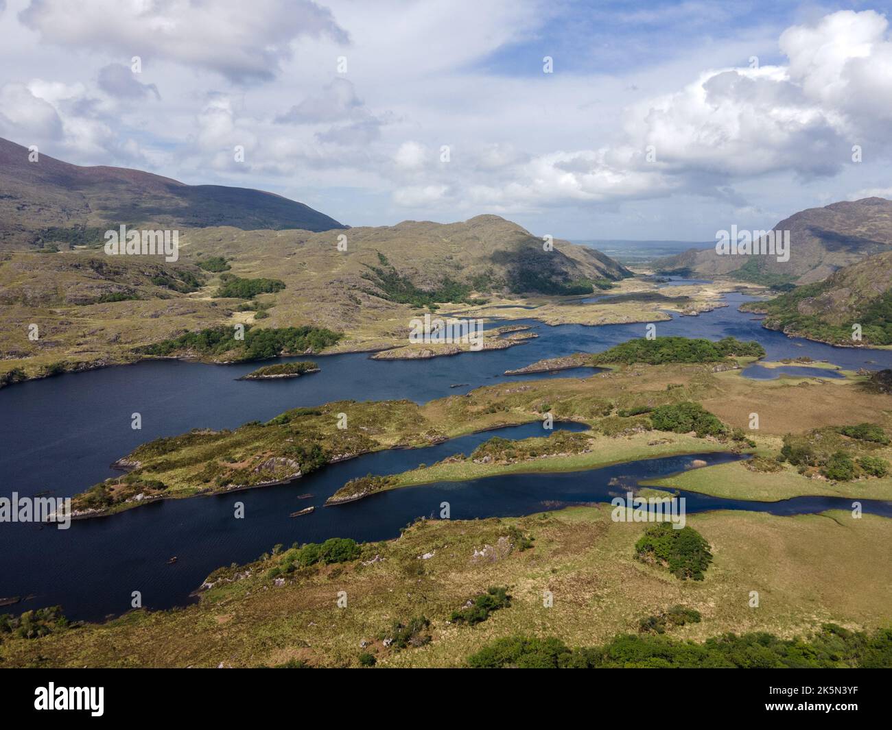 Ireland, County Kerry. Ladies View, spectacular viewpoint over the Ring