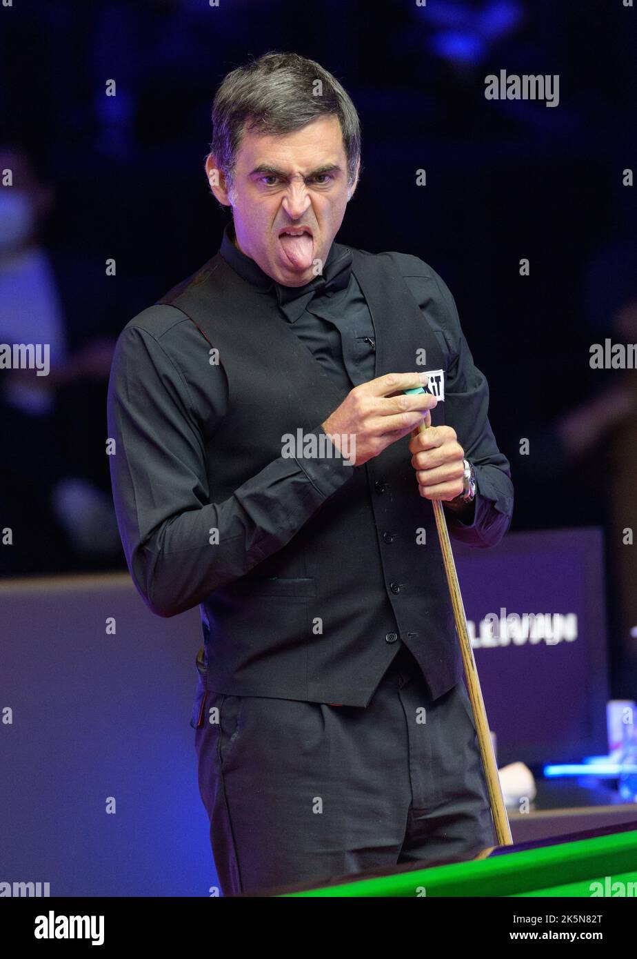 Ronnie osullivan and marco fu hi-res stock photography and images