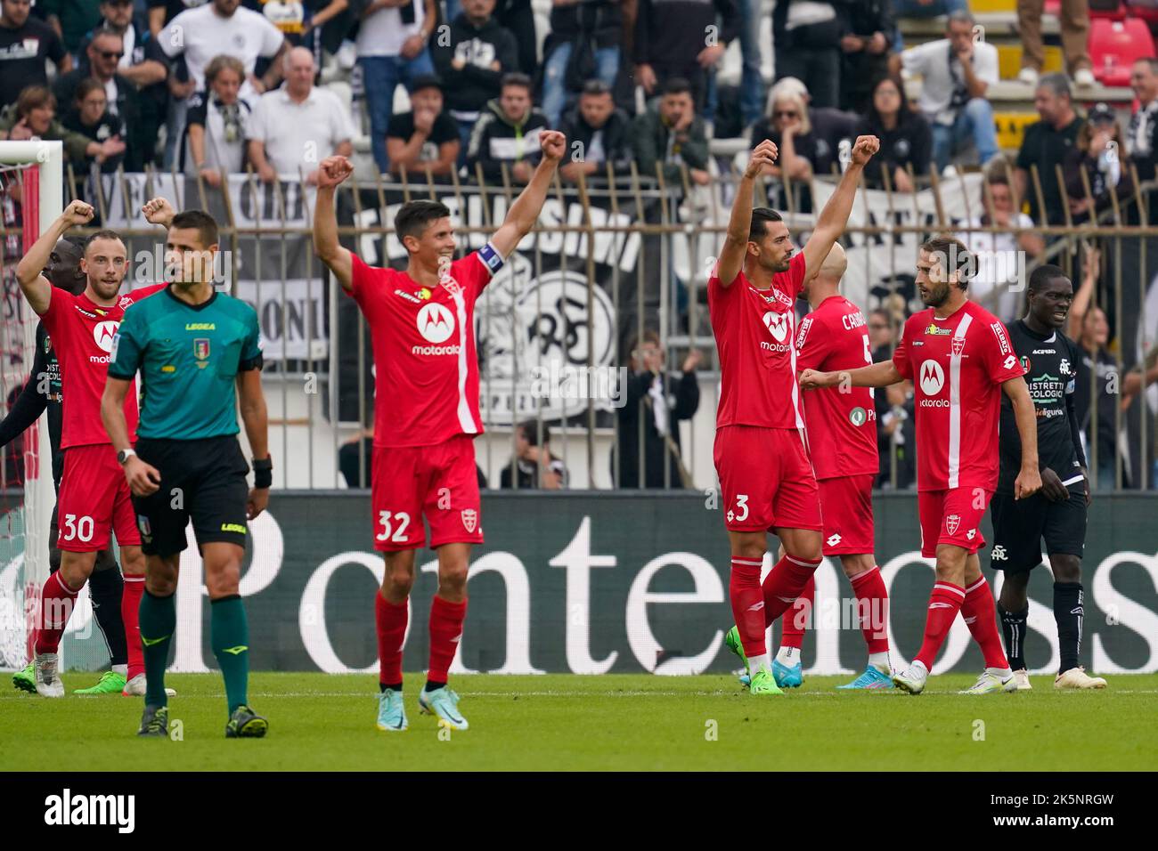 Team of AC Monza win celebrate during the Italian championship Serie A