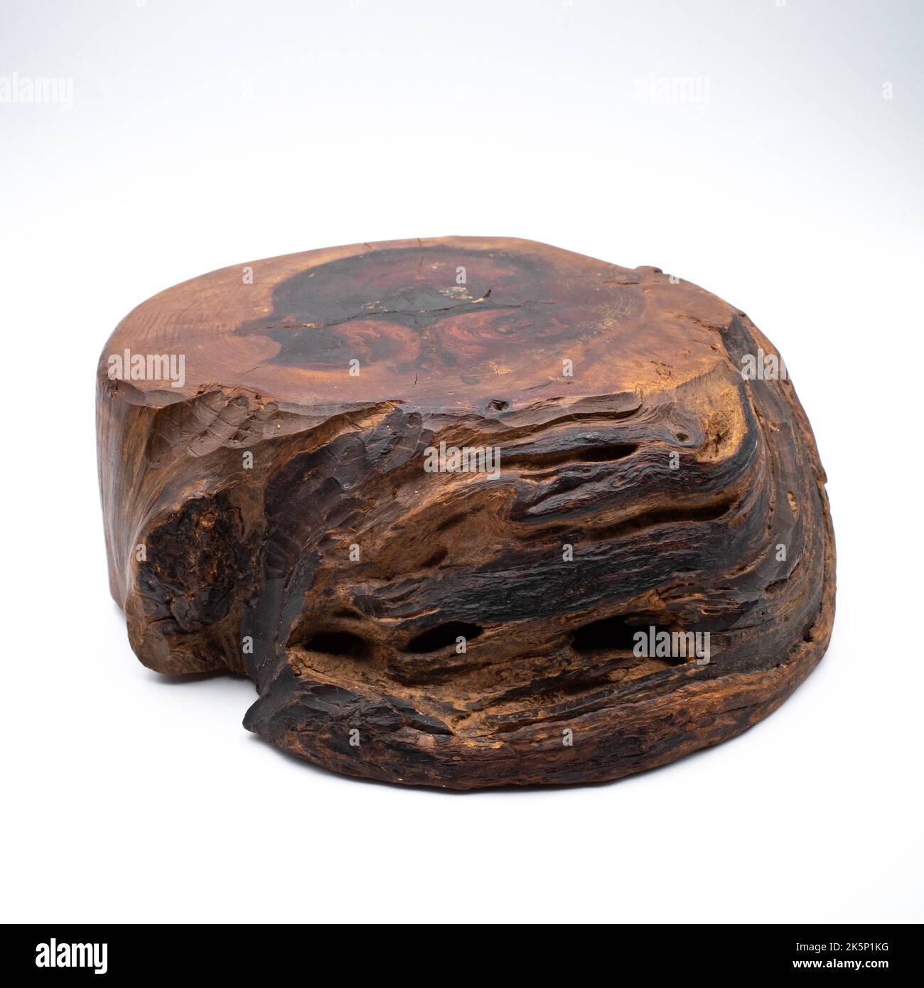 Fine Japanese Natural Gnarled Wood Kadai Stand for Bonsai or Ikebana