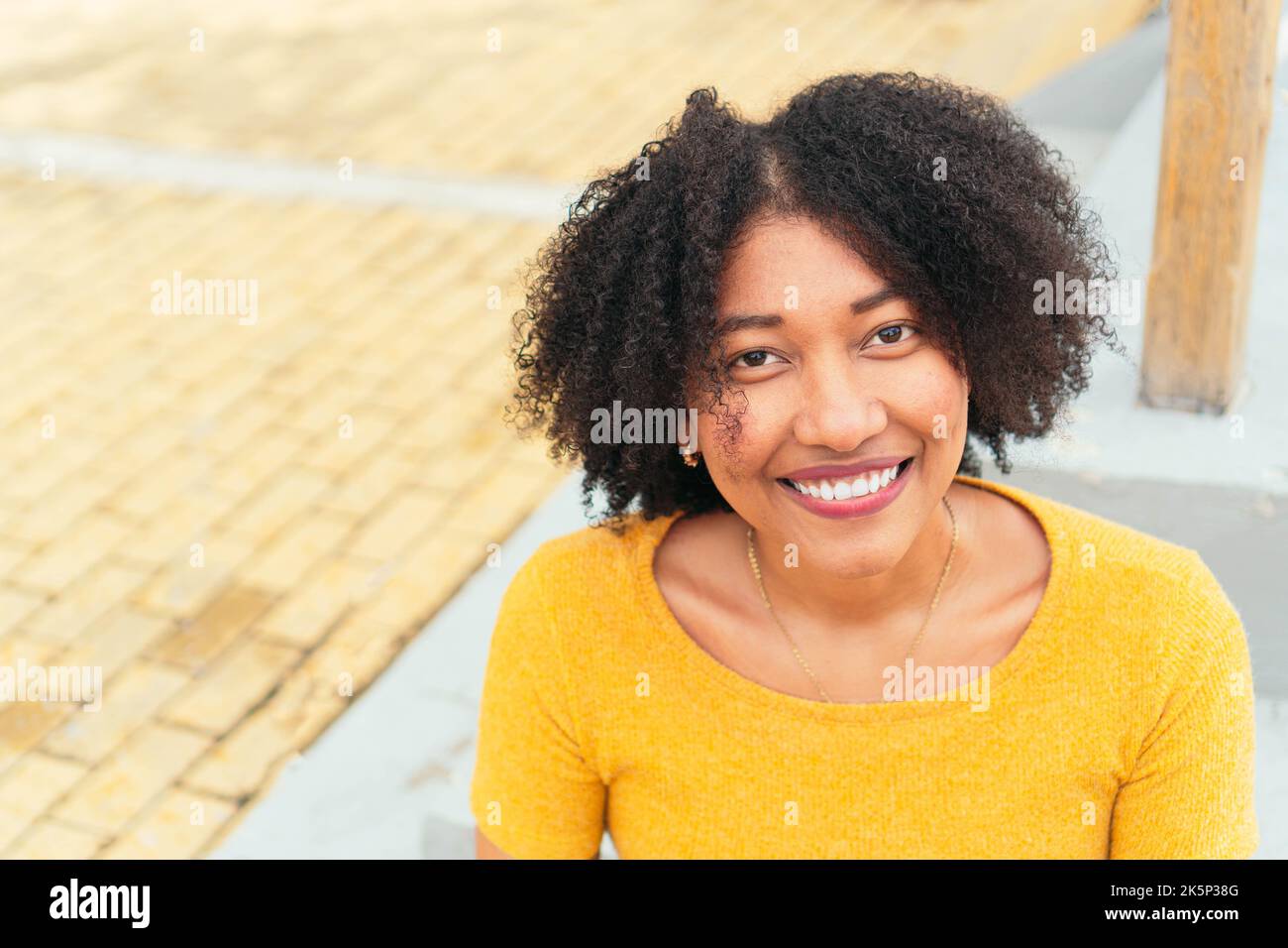 Black latina female hi-res stock photography and images - Page 3 - Alamy, image size:1300x956