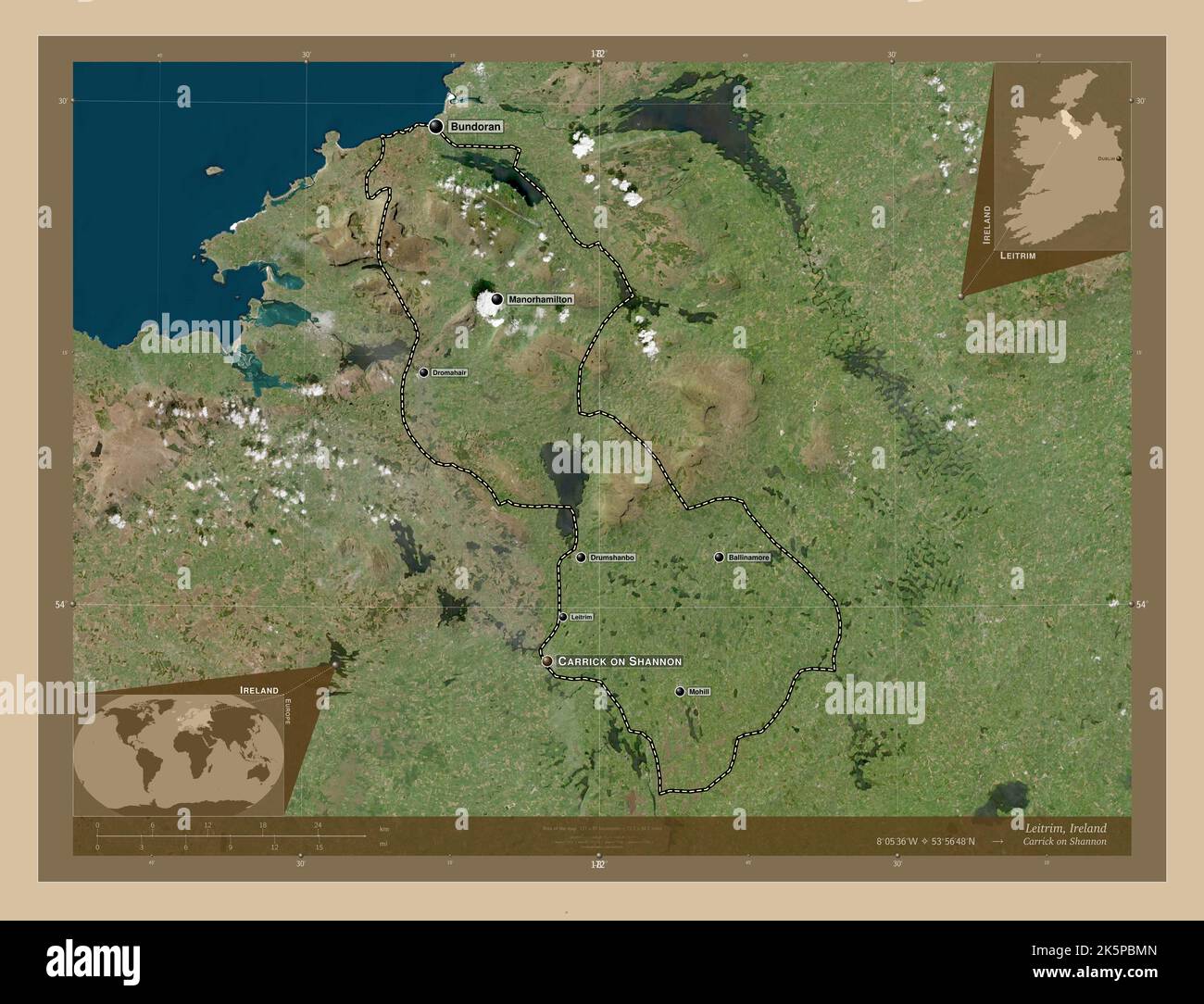 Leitrim, county of Ireland. Low resolution satellite map. Locations and names of major cities of