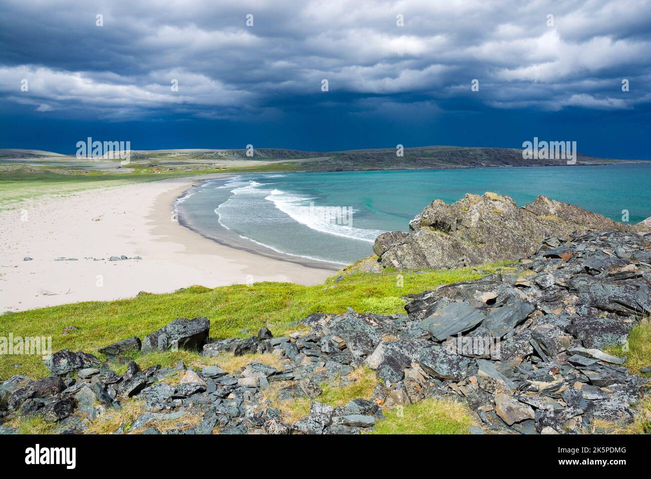Stormy clouds over beautiful sandy beach in Sandfjordneset Nature ...