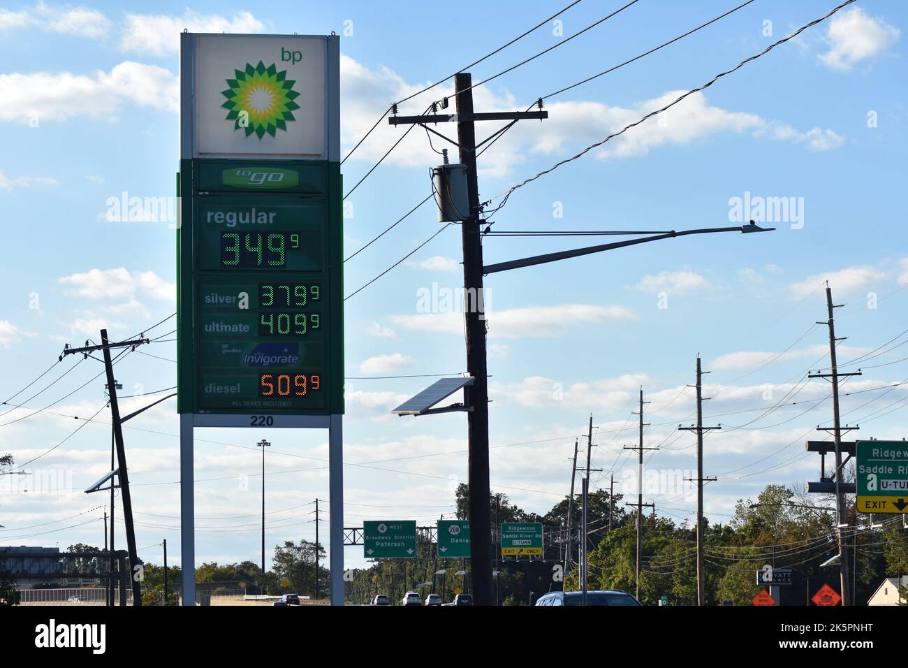 Paramus, New Jersey, USA. 9th Oct, 2022. (NEW) Price of gasoline rising