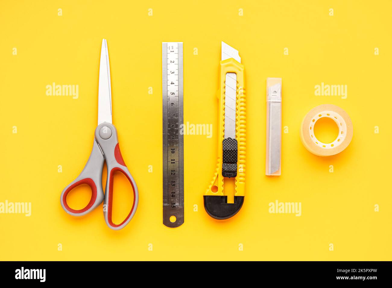 With scissors and ruler hi-res stock photography and images - Alamy