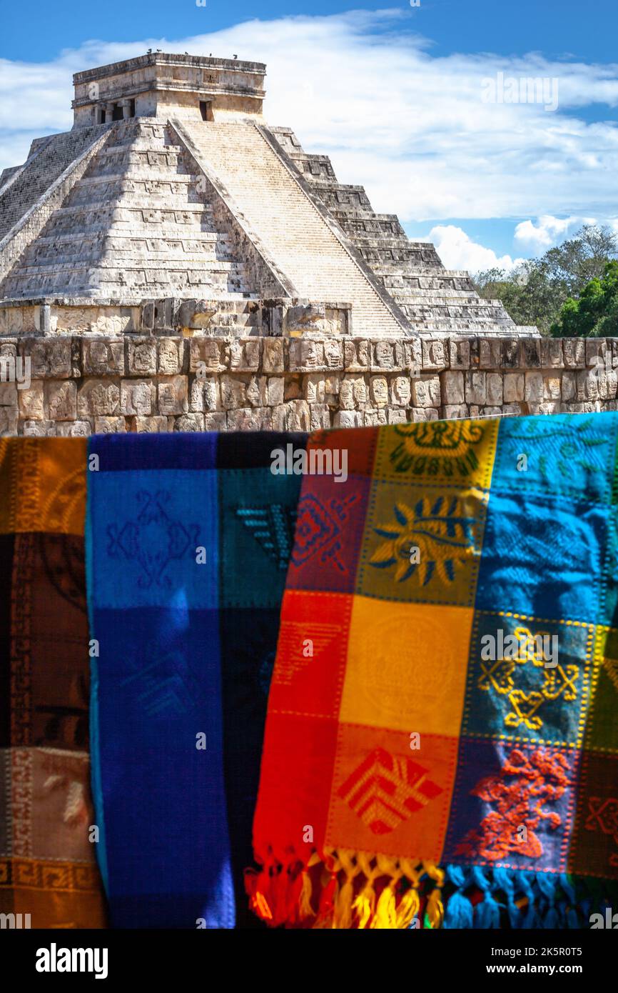 Mayan Pyramid of Kukulkan El Castillo in Chichen Itza and souvenirs, Mexico Stock Photo