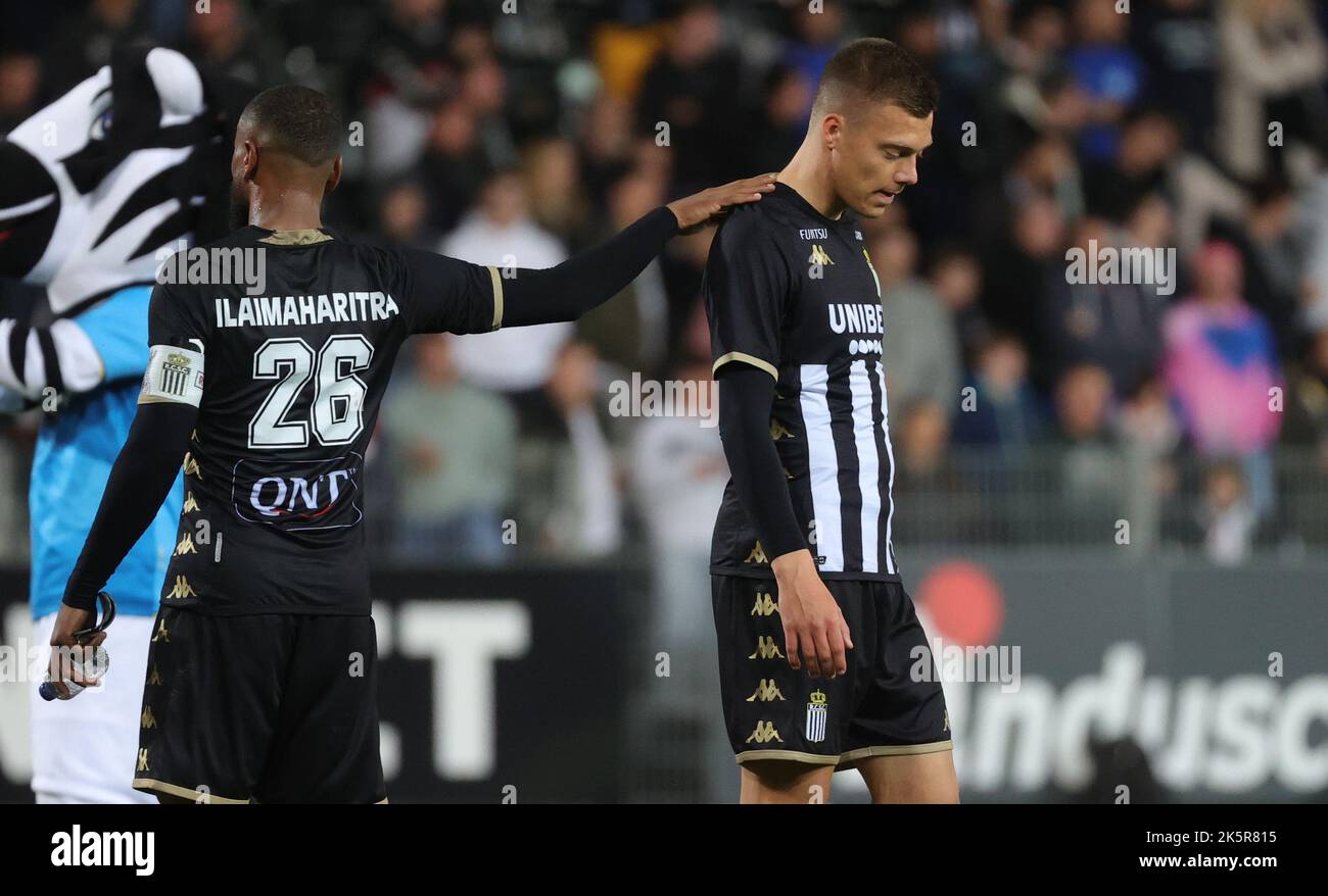 Charleroi's Daan Heymans looks dejected after a soccer match between Sporting Charleroi and Standard Liege, Sunday 09 October 2022 in Charleroi, on day 11 of the 2022-2023 'Jupiler Pro League' first division of the Belgian championship. BELGA PHOTO VIRGINIE LEFOUR Stock Photo