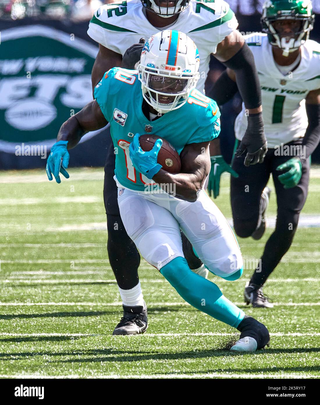 EAST RUTHERFORD, NJ - OCTOBER 09: Miami Dolphins wide receiver Tyreek Hill  (10) runs after the catch during the National Football League game between  the New York Jets and Miami Dolphins on