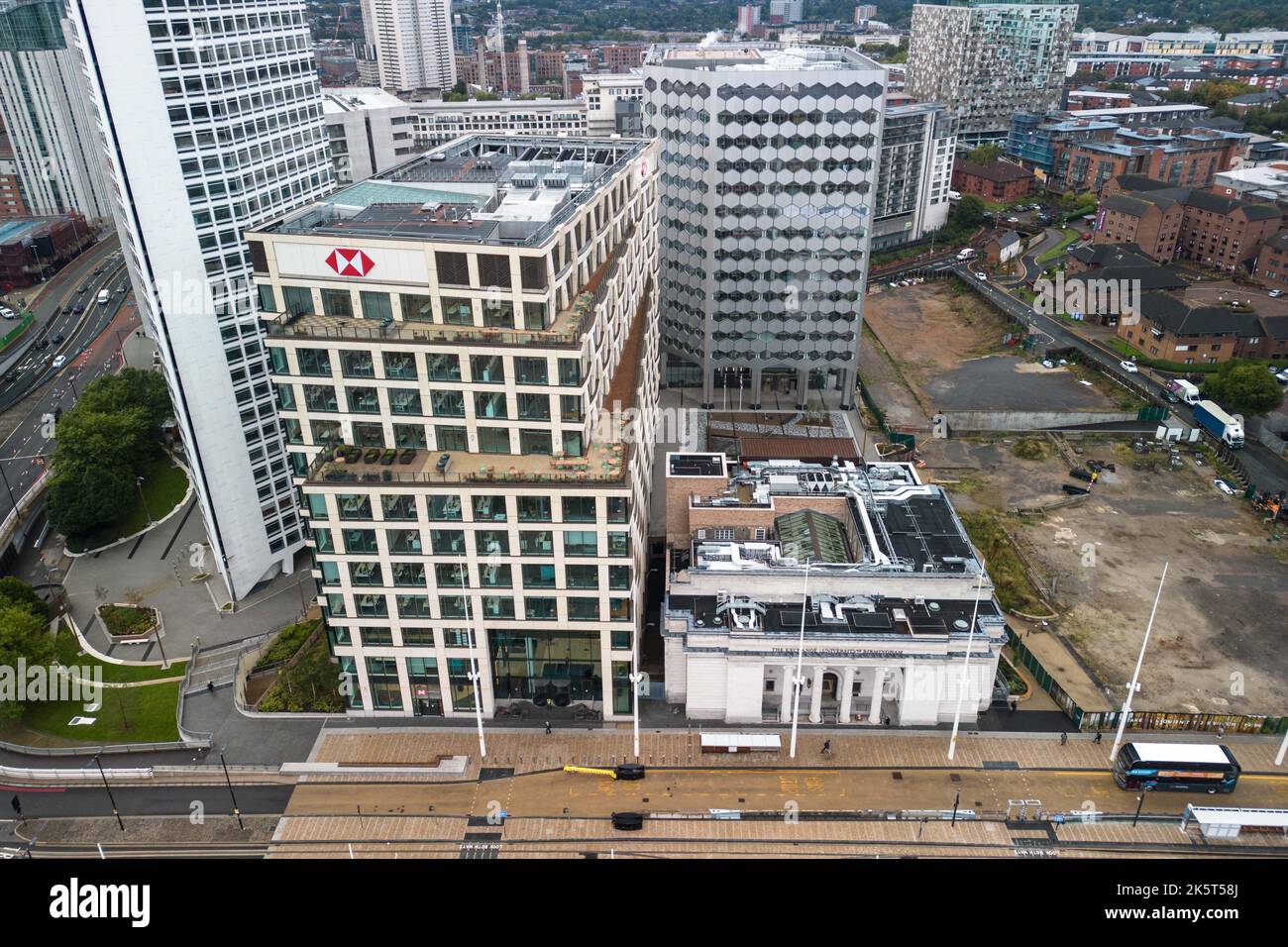 Centenary Square, Birmingham - September 29th 2022 - The HSBC UK Headquarters on Centenary Square in Birmingham. Pic Credit: Scott CM / Alamy Live New Stock Photo