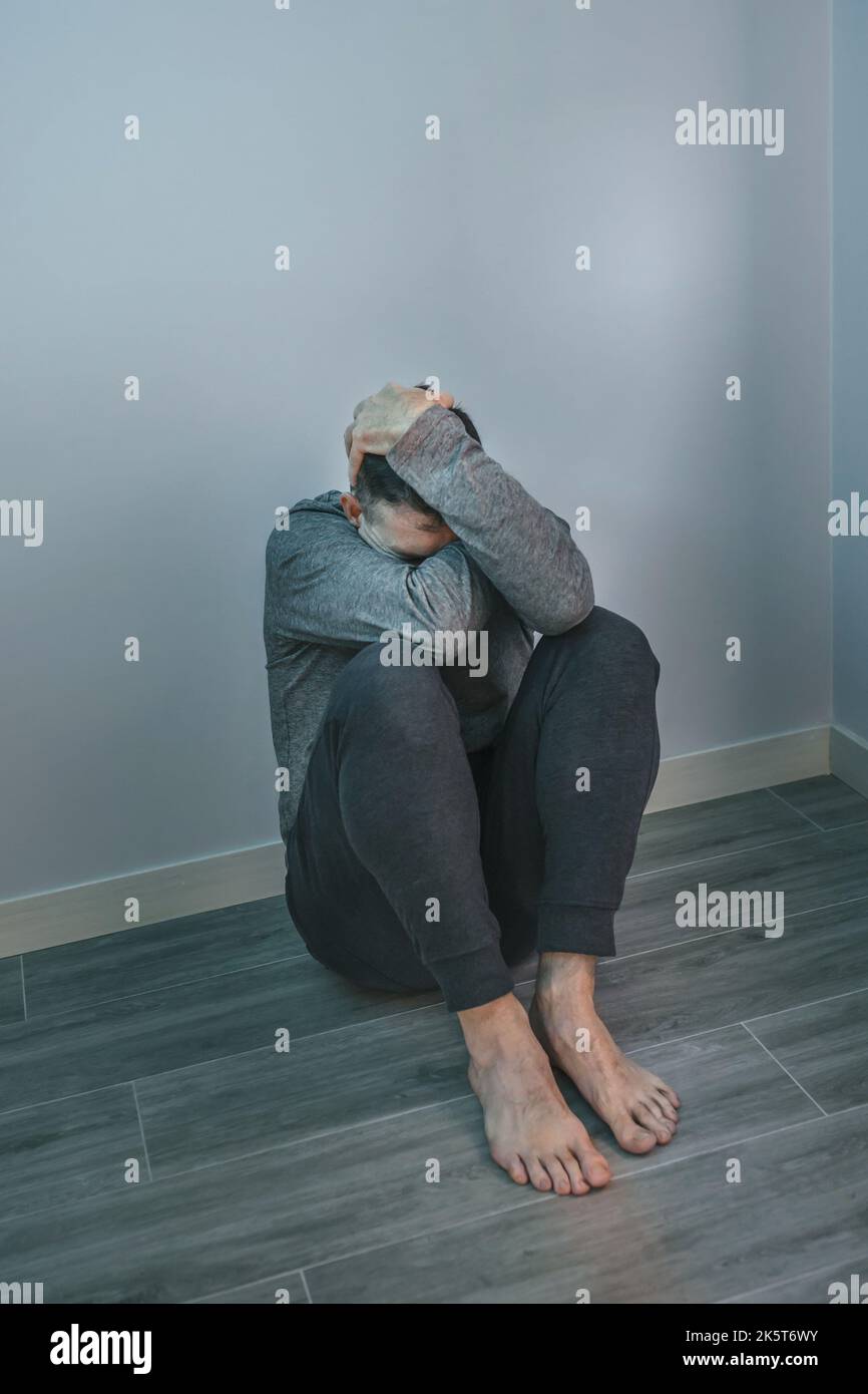 1 8 T Problemegolden1withmansittingatthebottomimagefreestockphoto