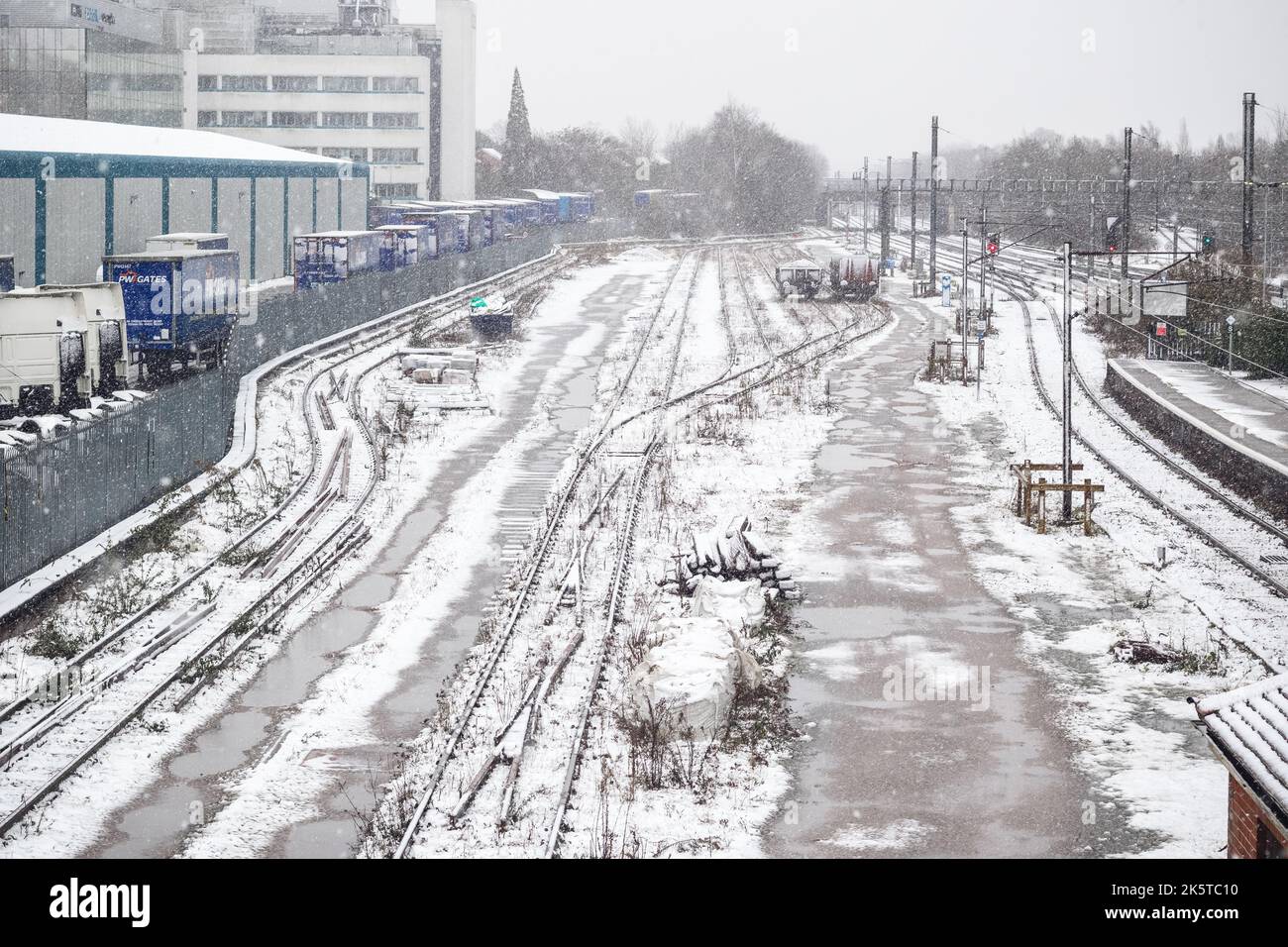 Welwyn Garden City, UK - 27 December, 2017 - Welwyn Garden City railway station and Broadwater industrial area covered in winter snow Stock Photo
