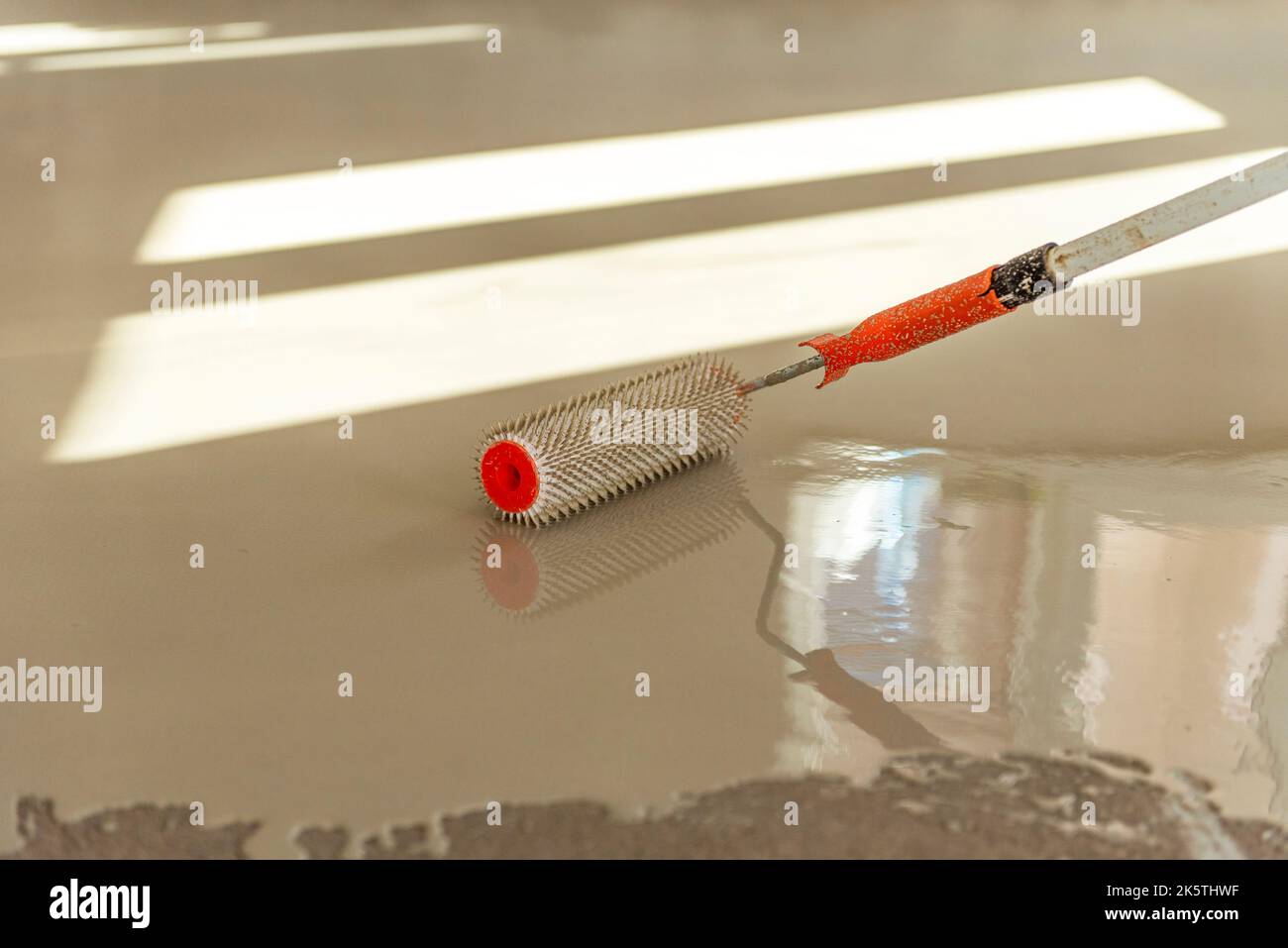 Needle roller for selfleveling floors. Leveling the floors with a