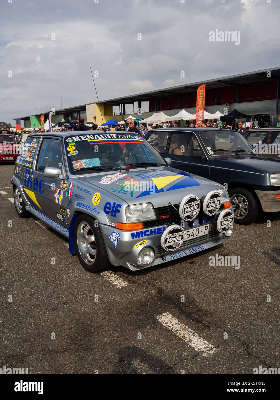 Car circuit nogaro hi-res stock photography and images - Alamy