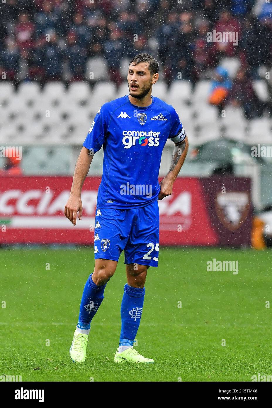 Filippo Bandinelli of Empoli FC in action during the Serie A 2022/23 match between Torino FC and Empoli FC at Stadio Olimpico Grande Torino on October 09, 2022 in Turin, Italy (Photo by Phs Agency/PHS/LiveMedia/LiveMedia/Sipa USA) Stock Photo