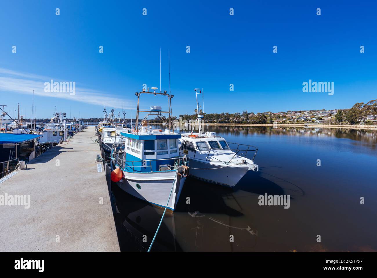 St Helens Waterfront In Tasmania Australia Stock Photo Alamy St Helens Waterfront In Tasmania Australia Stock Photo Alamy