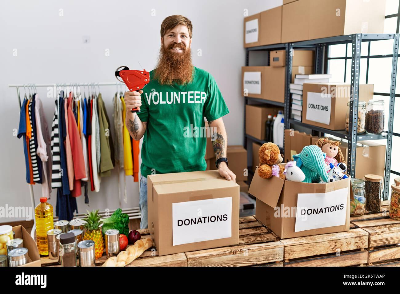 Volunteering ireland hi-res stock photography and images - Alamy