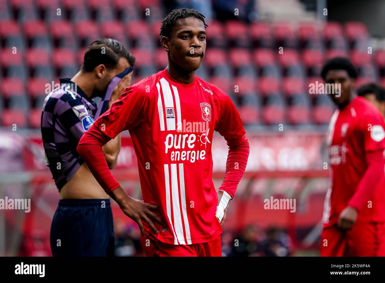 Hengelo, Netherlands. 22nd Mar, 2023. HENGELO, NETHERLANDS - MARCH 22:  Myron Bostdorp of FC Twente looks on during the International Club Friendly  match between FC Twente and VFL Bochum at Trainingscomplex Hengelo