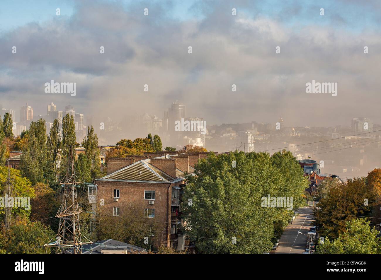 Kyiv, Ukraine on October 10, 2022: Thick smoke from fires rise over the downtown after a Russian missile attack in retaliation for the destruction of the Crimean bridge. War in Ukraine. Credit: Panama/Alamy Live News Stock Photo