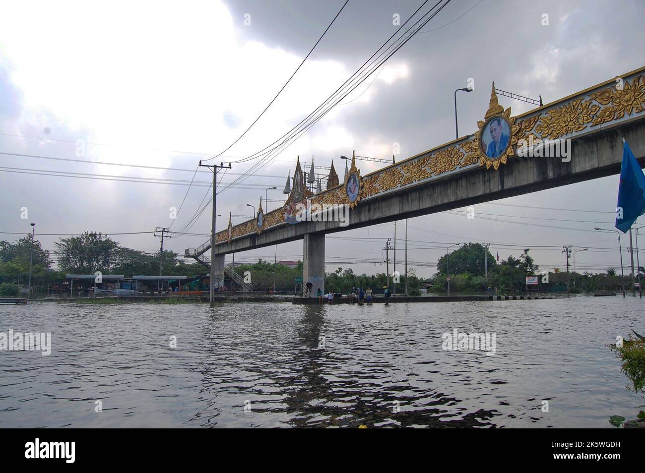 View landscape cityscape of Bang Bua Thong city while water flood and