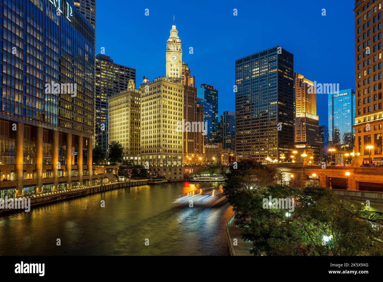 Night view of downtown skyline and Chicago River, Chicago, Illinois