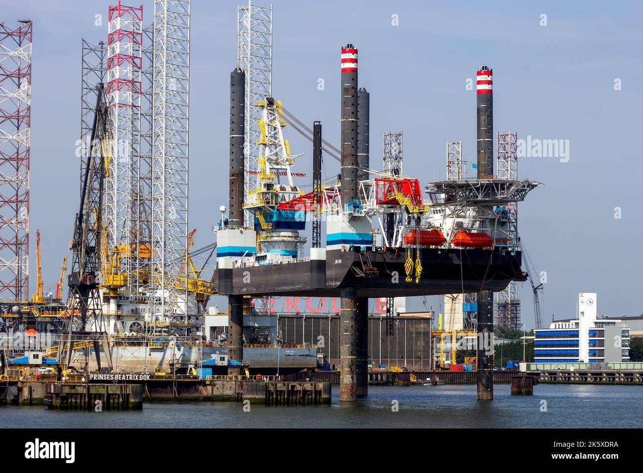 Self Elevating Platform JB-118 rig docked in the Port of Rotterdam, The Netherlands - August 1, 2014. Stock Photo