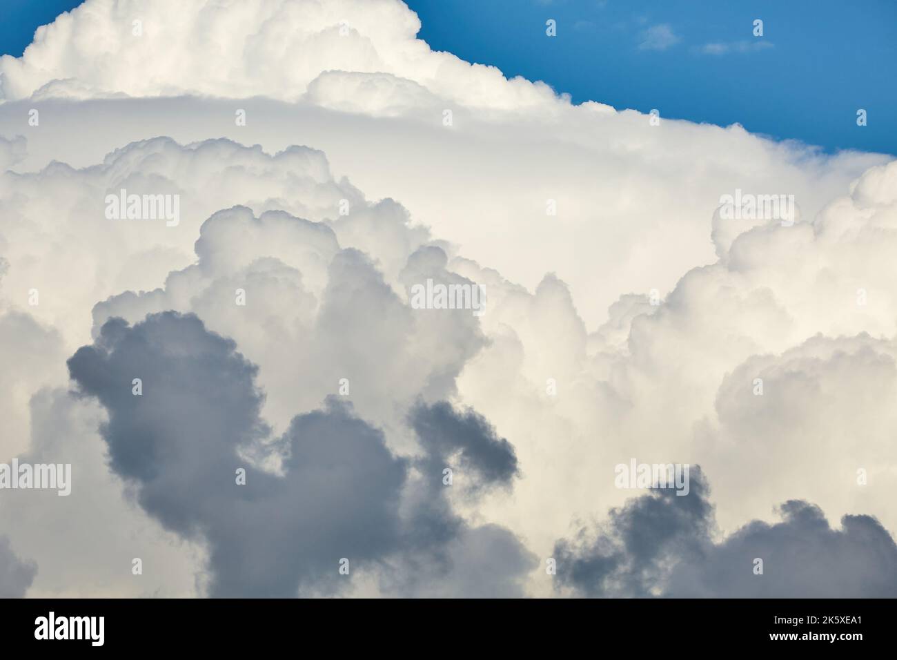 Clouds in the sky before storm Stock Photo - Alamy