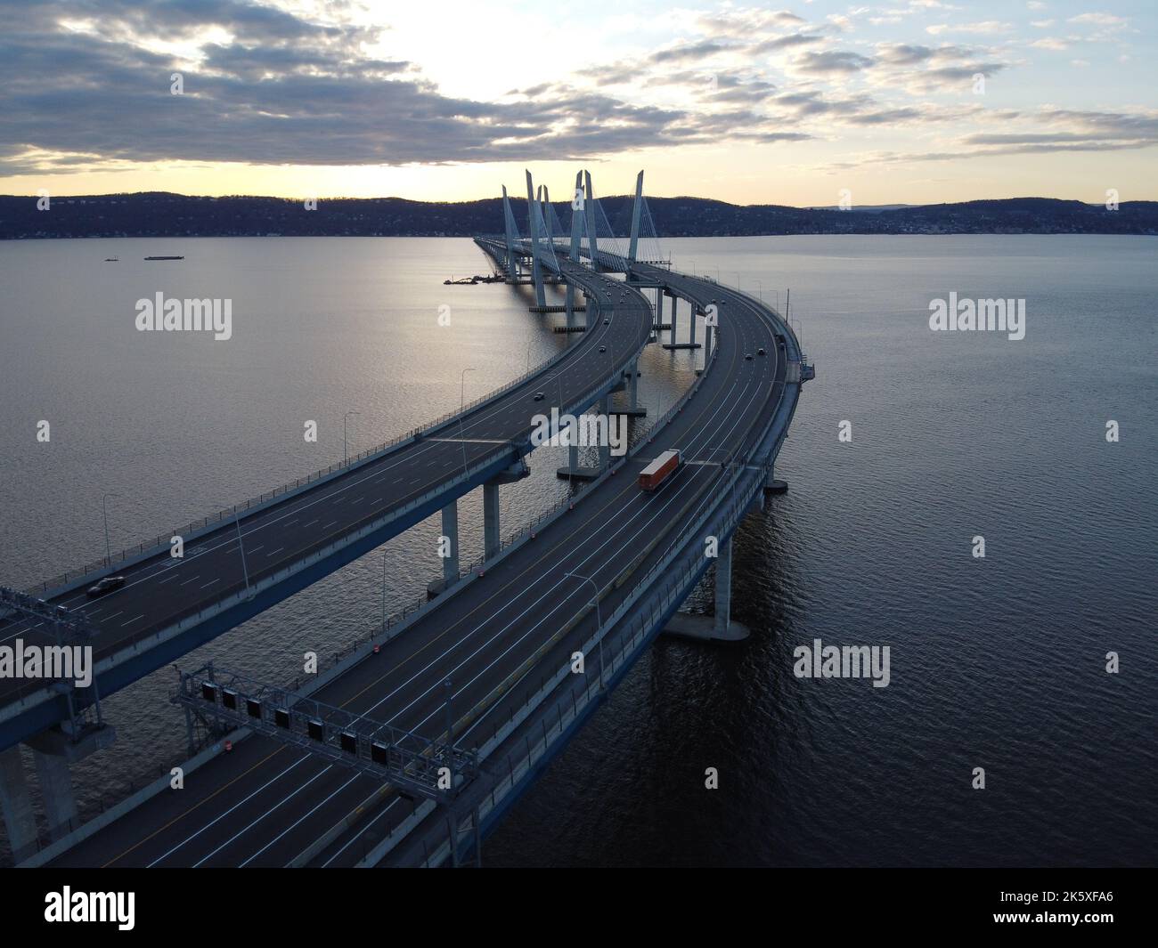 A landscape shot of the Tappan Zee Bridge during sunset in New York